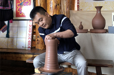 省级工艺美术大师 刘缘靖