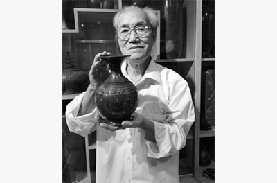 广西工艺美术大师 刘明洲（已故）(图1)